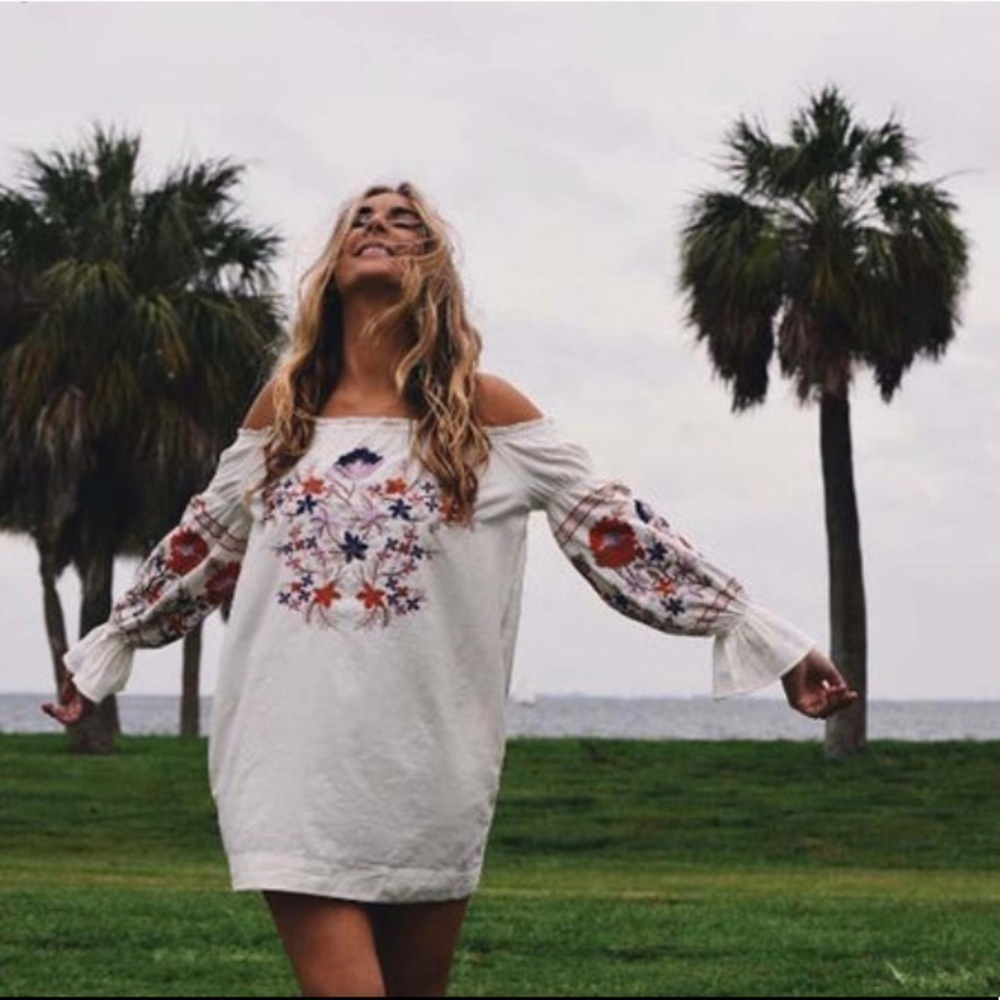 Free People | Fleur du joir Embroidered Shift BoHo Dress | Size Small - Picture 9 of 9